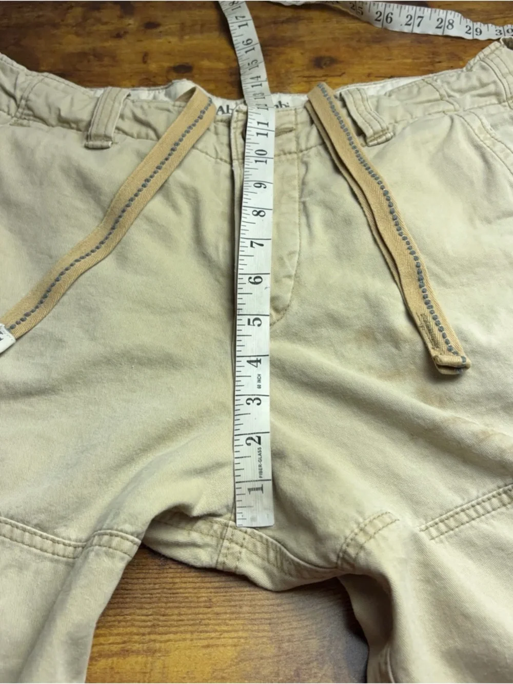 Y2K Abercrombie and Fitch Cargo Shorts Mens Size 33 Cream White Utility Distress